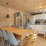 Seaside Haven In Stoense-by Traum Tranekær